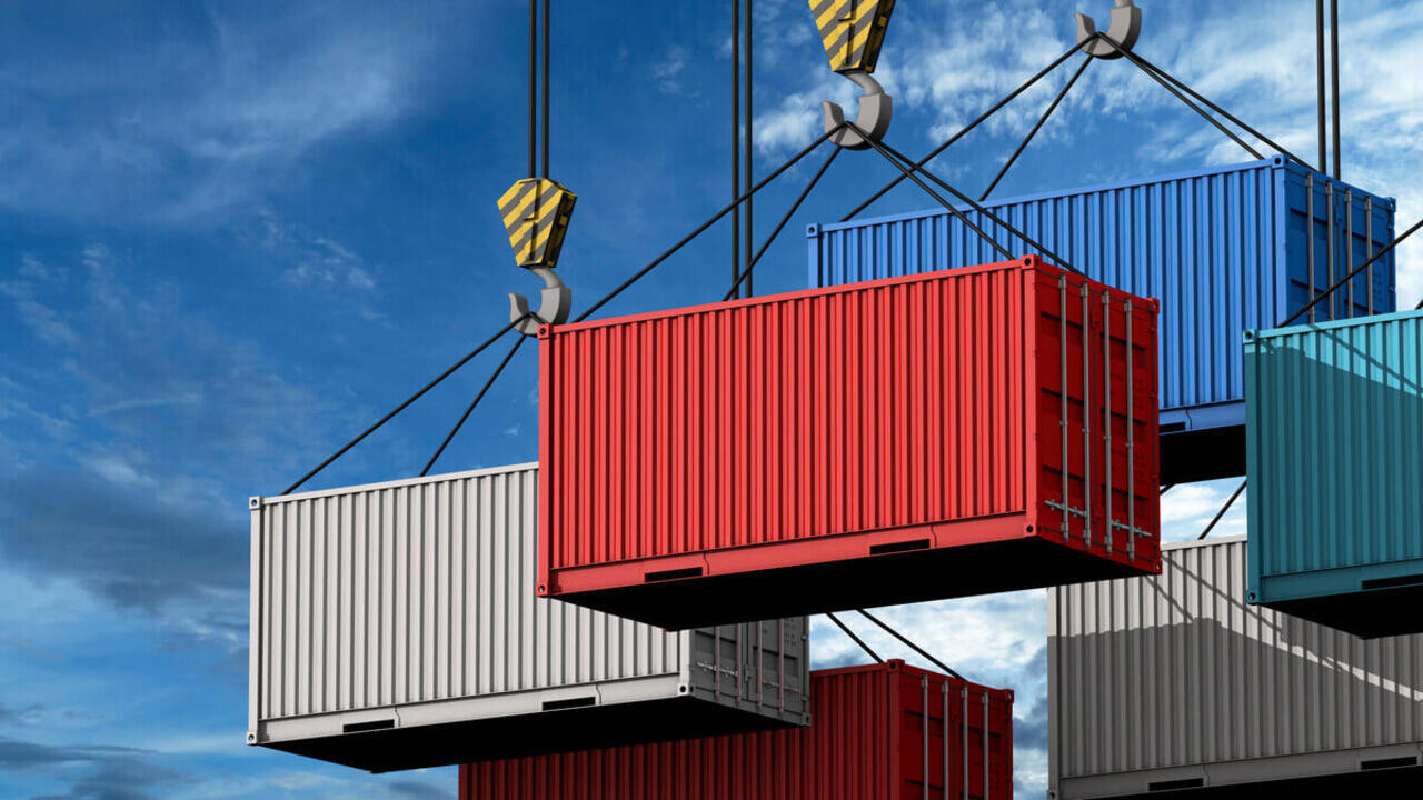Why Choose GEIM for Your Container Customs Clearance UK?