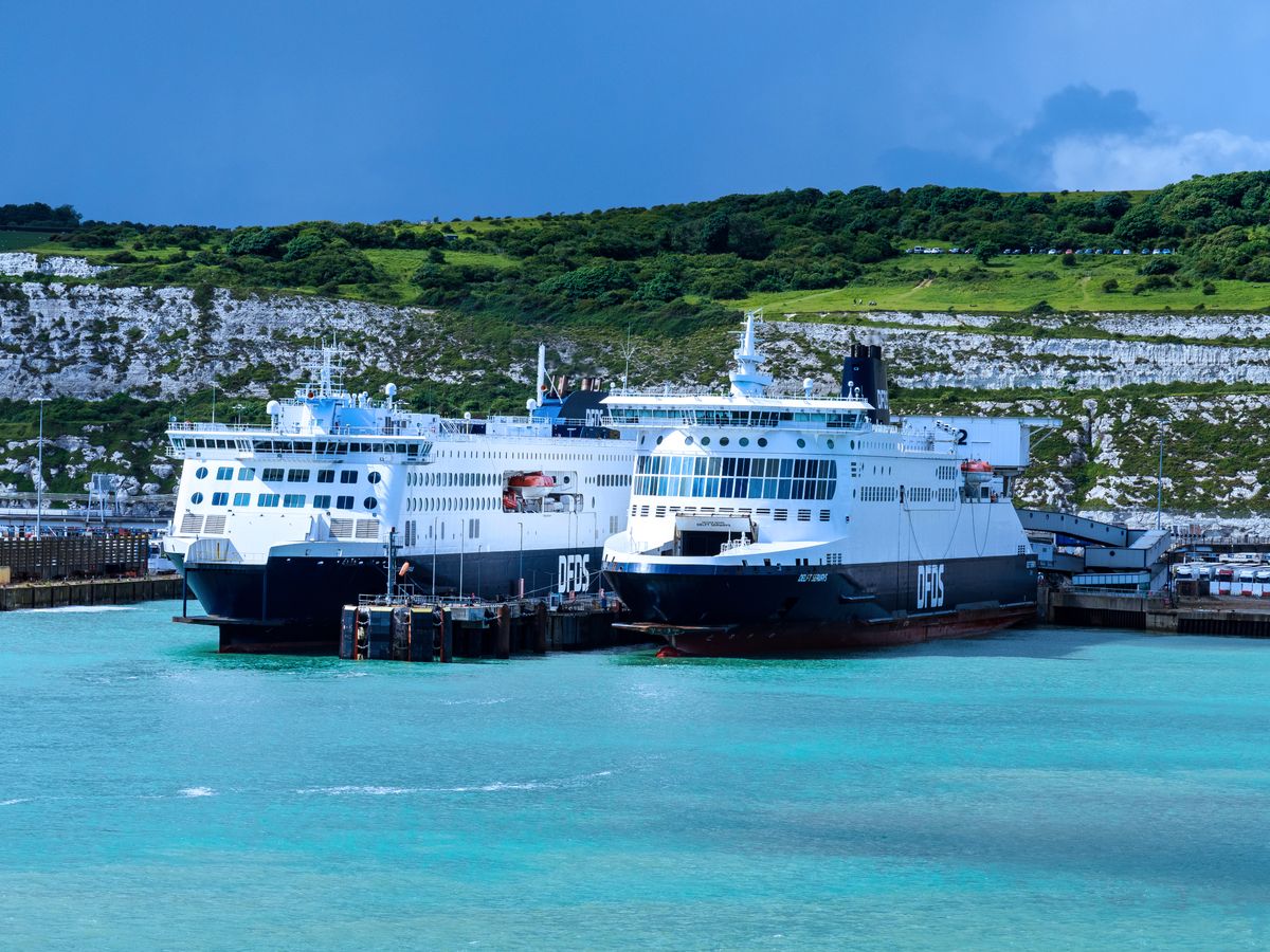 Moving Goods Between the UK and the EU